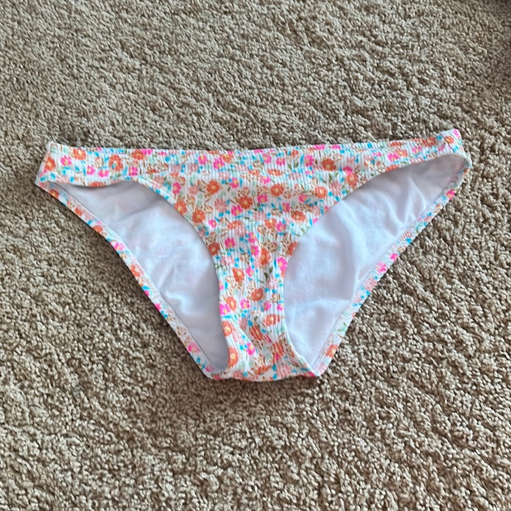 Size small, target brand